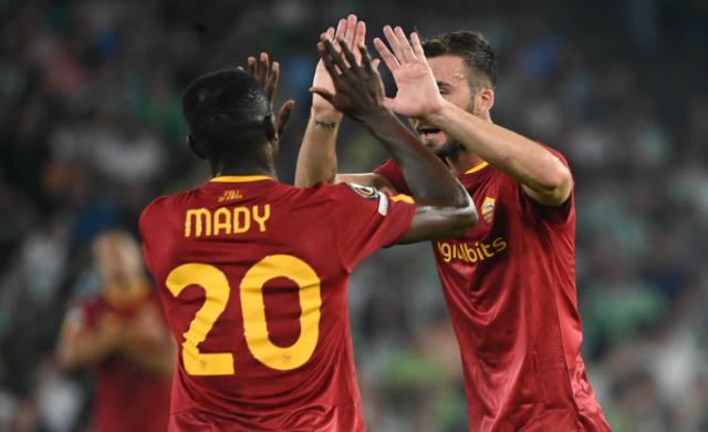 j9-罗马战平贝蒂斯保留希望 伤大腿穆帅再催老板投资